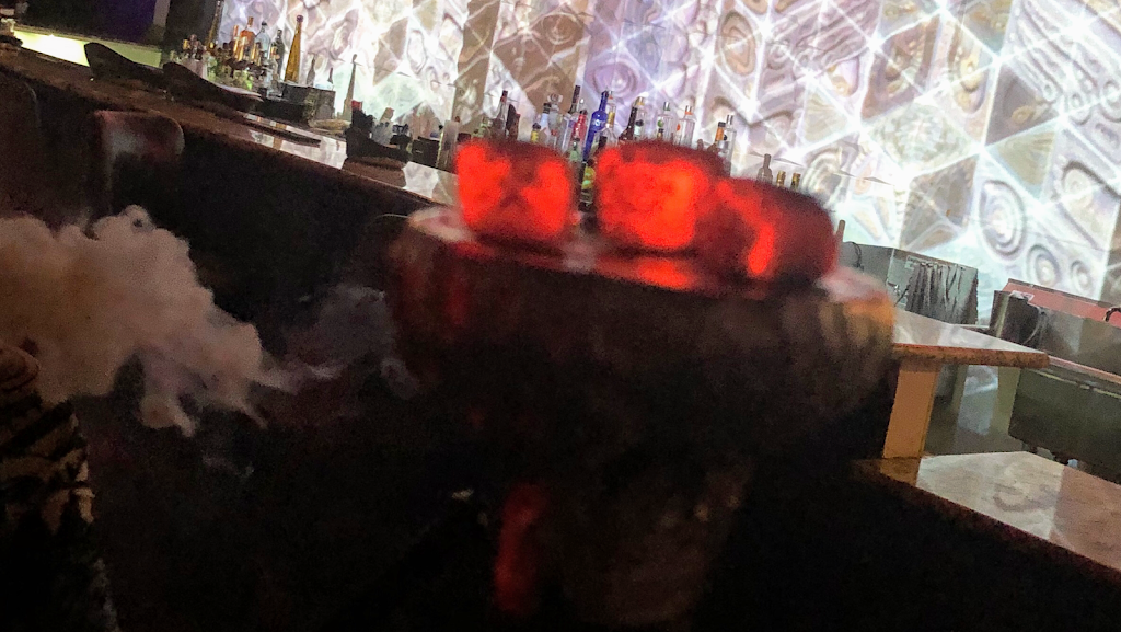 V RESTAURANT AND HOOKAH LOUNGE | night club | 4230 S Decatur Blvd Suite 200, Las Vegas, NV 89103, USA | 6784678143 OR +1 678-467-8143