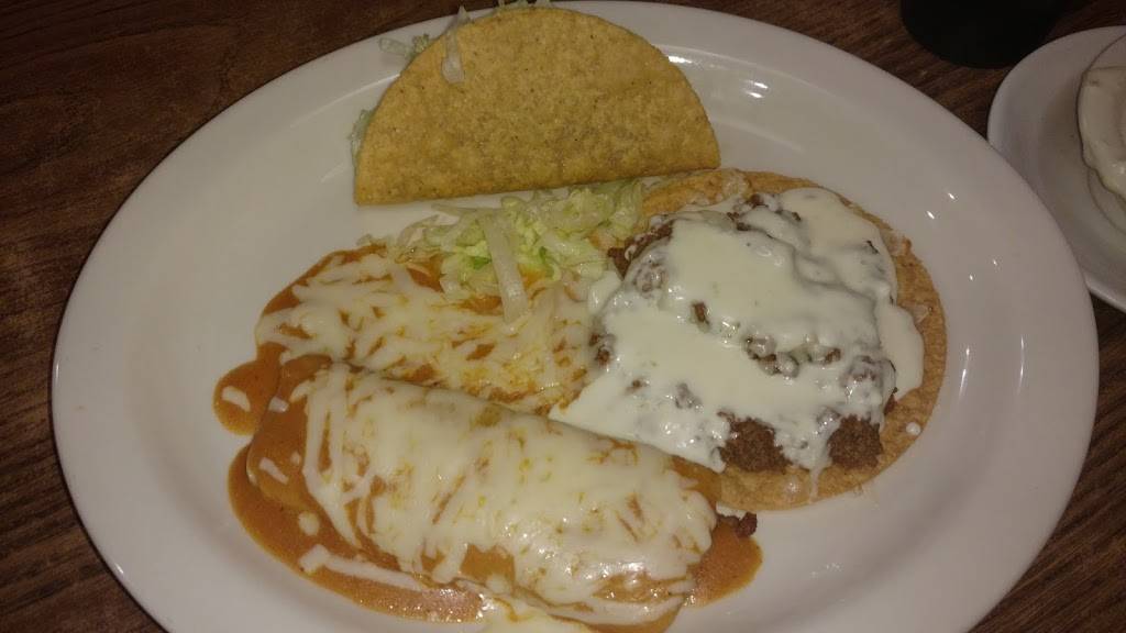 El Ranchero Mexican Restaurant | restaurant | 650 E Fire Tower Rd f, Winterville, NC 28590, USA | 2523538700 OR +1 252-353-8700