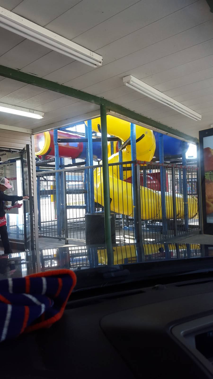 Sonic Drive-In | restaurant | 300 N Longstreet St, Kingstree, SC 29556, USA | 8433547743 OR +1 843-354-7743