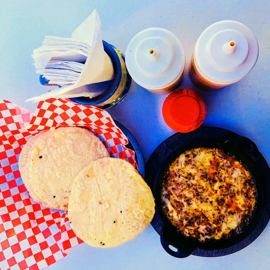 Cielito Lindo | restaurant | 1909 Co Rd 697, Farmersville, TX 75442, USA | 4698780129 OR +1 469-878-0129