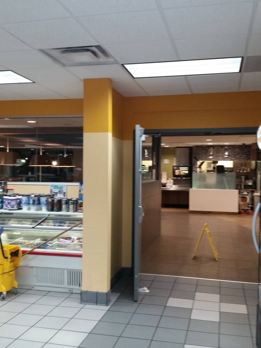 McDonalds | cafe | 1302 S Perryville Blvd, Perryville, MO 63775, USA | 5735471650 OR +1 573-547-1650