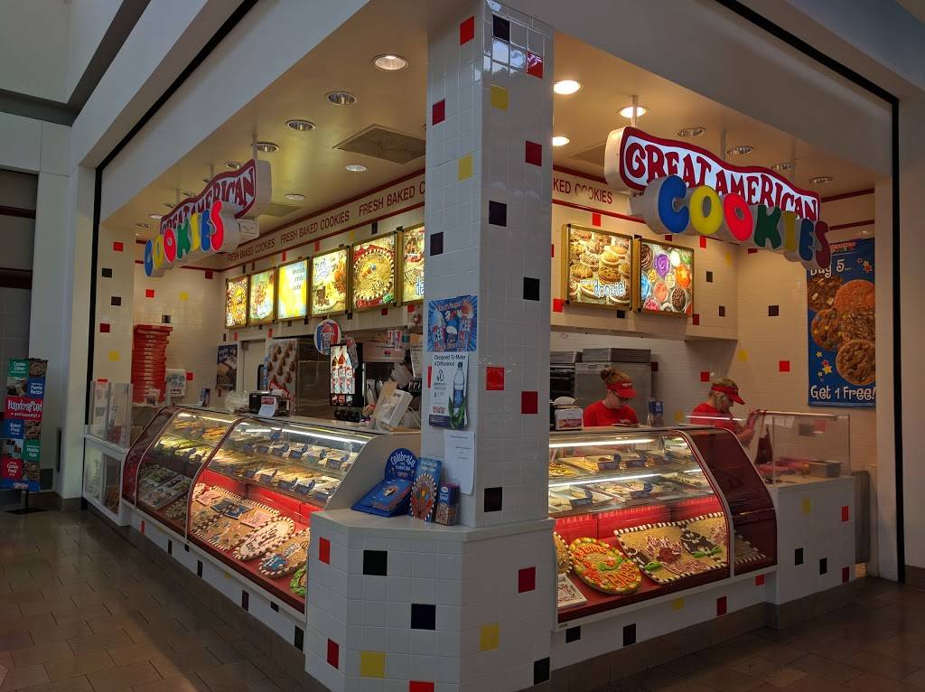 Great American Cookies | bakery | 4201 N Shiloh Dr, Fayetteville, AR 72703, USA | 4795212447 OR +1 479-521-2447