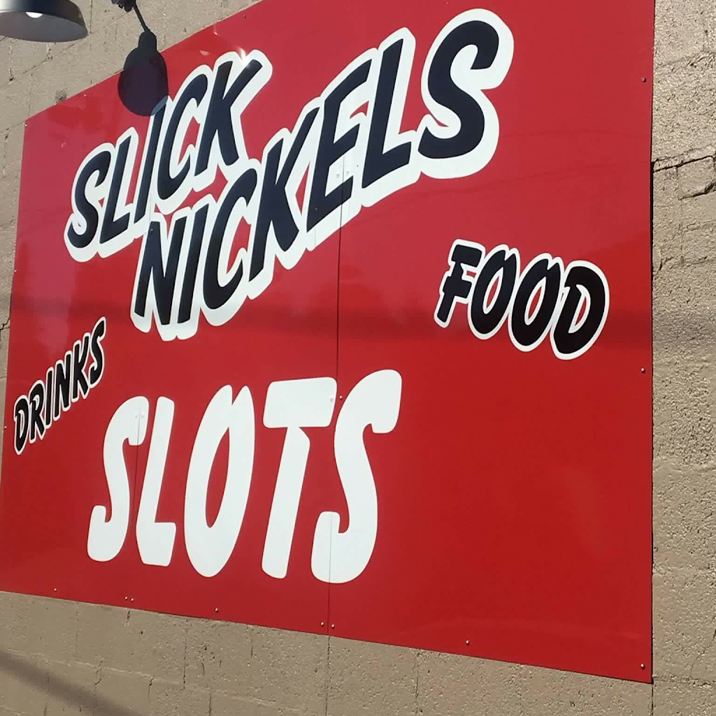 Slick Nickels | restaurant | 1235 Logan Ave, Belvidere, IL 61008, USA | 7795528645 OR +1 779-552-8645