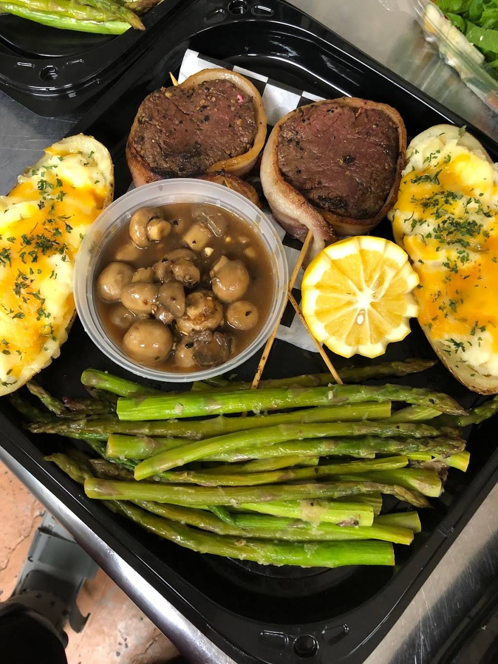 Maryville Corner Market | bakery | 800 Montvale Rd, Maryville, TN 37803, USA | 8659808509 OR +1 865-980-8509