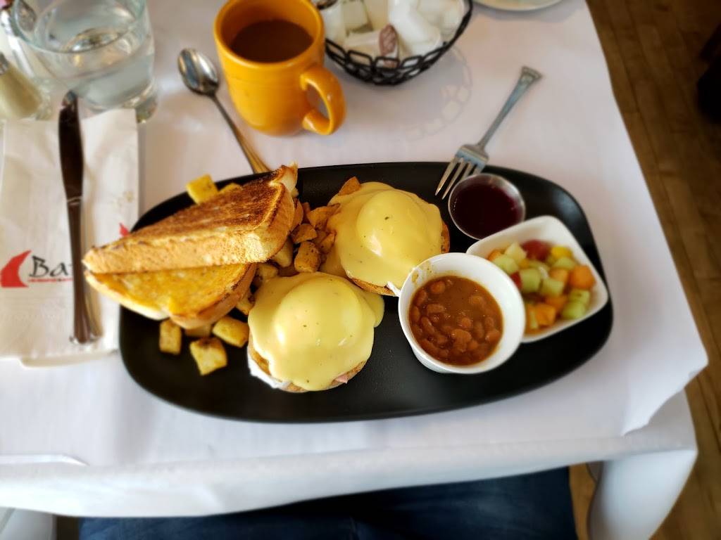 Restaurant Le Batifol | restaurant | 995 Boulevard du Lac, Lac-Beauport, QC G3B 0W6, Canada | 4188410414 OR +1 418-841-0414