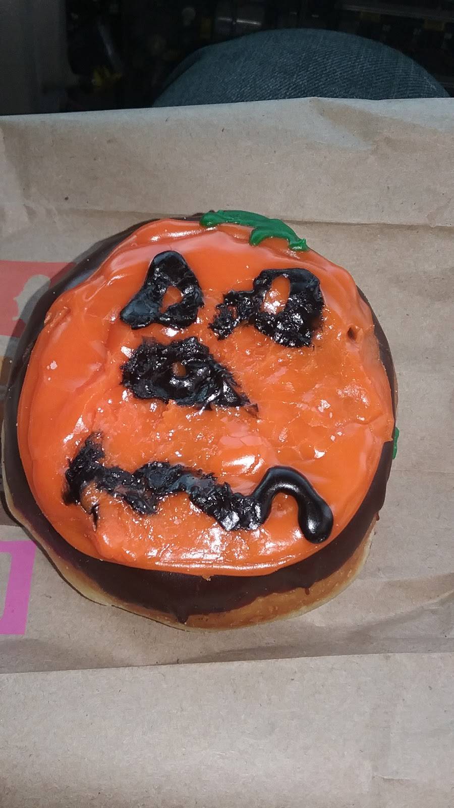Dunkin | cafe | 213 W 4th St, Bethlehem, PA 18015, USA | 6108659400 OR +1 610-865-9400