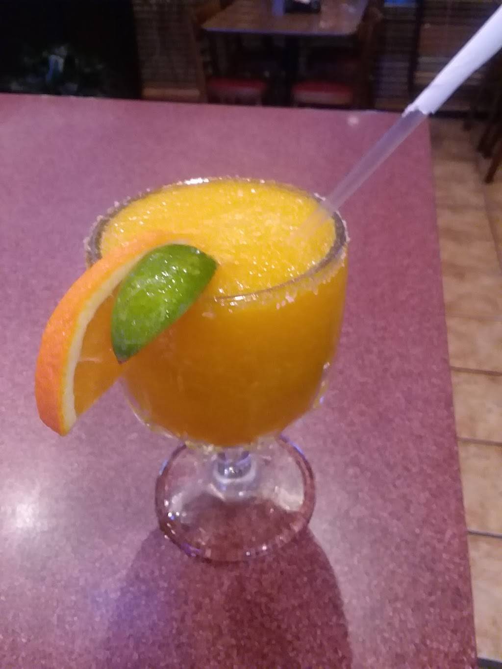 El Ranchero Mexican Restaurant | restaurant | 650 E Fire Tower Rd f, Winterville, NC 28590, USA | 2523538700 OR +1 252-353-8700