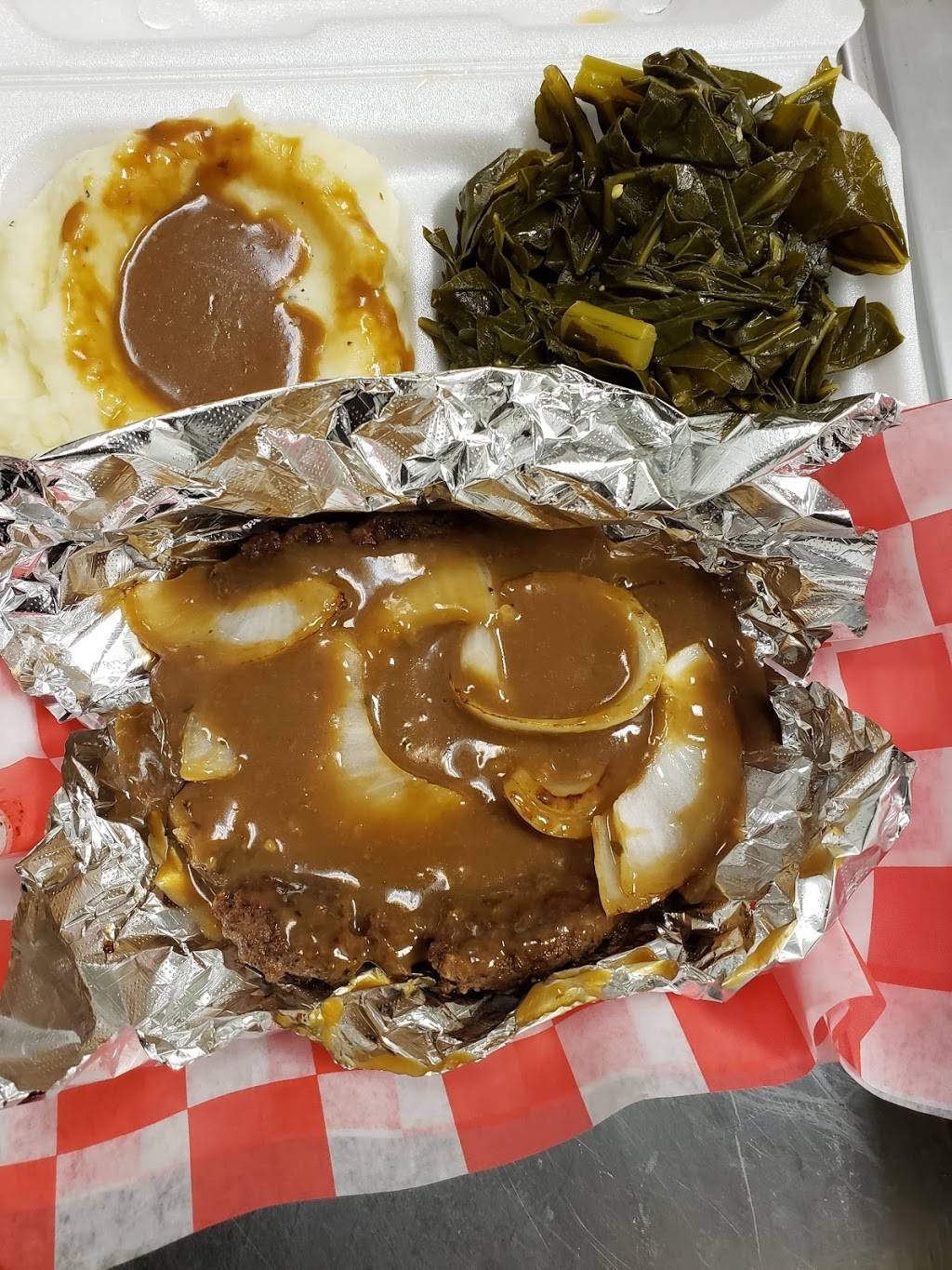 Traditionz Express | restaurant | 323 Cavalier Square, Hopewell, VA 23860, USA | 8044526058 OR +1 804-452-6058