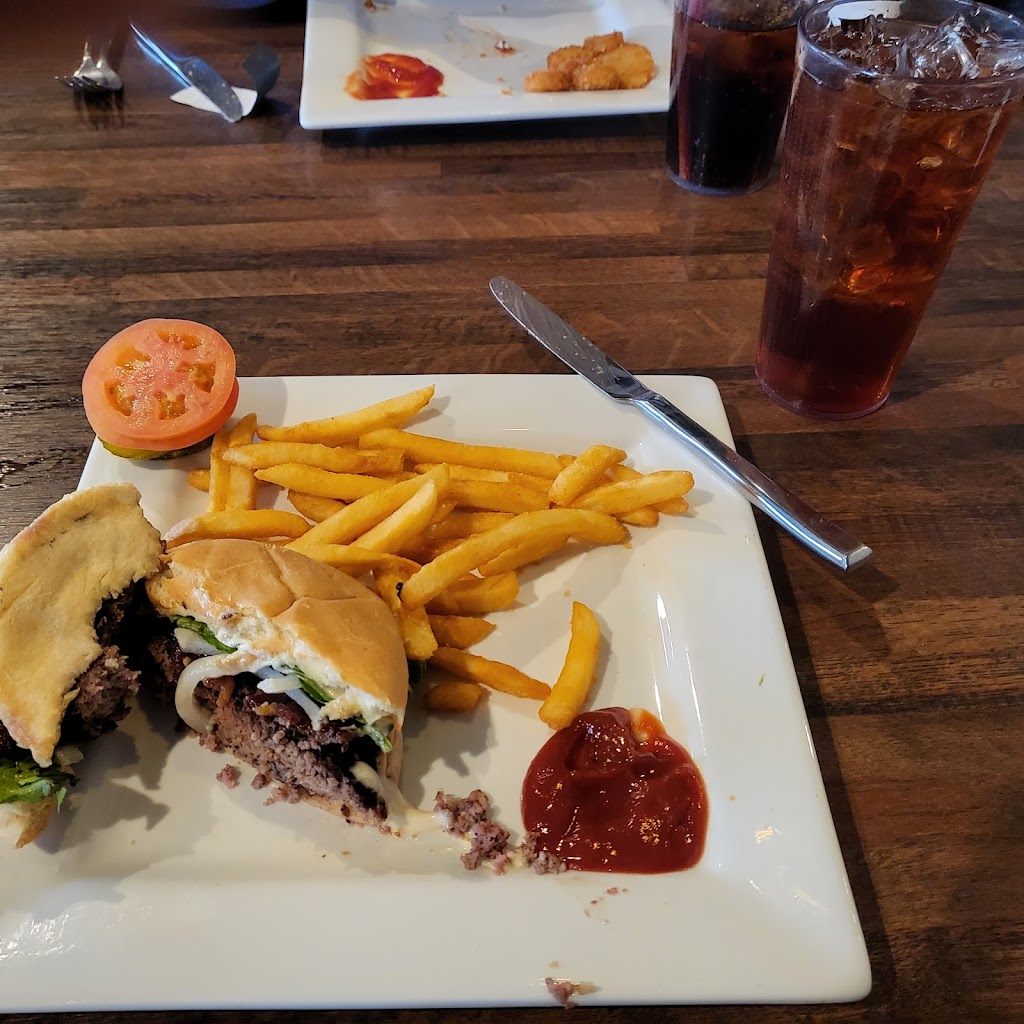 Blackwater Restaurant & Lounge | night club | 612 1st St, Chillicothe, MO 64601, USA | 6607070712 OR +1 660-707-0712