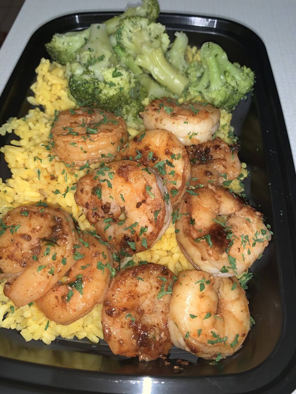 On The Move Catering LLC | restaurant | 705 South Gordon Rd SW, Mableton, GA 30126, USA | 4045458800 OR +1 404-545-8800