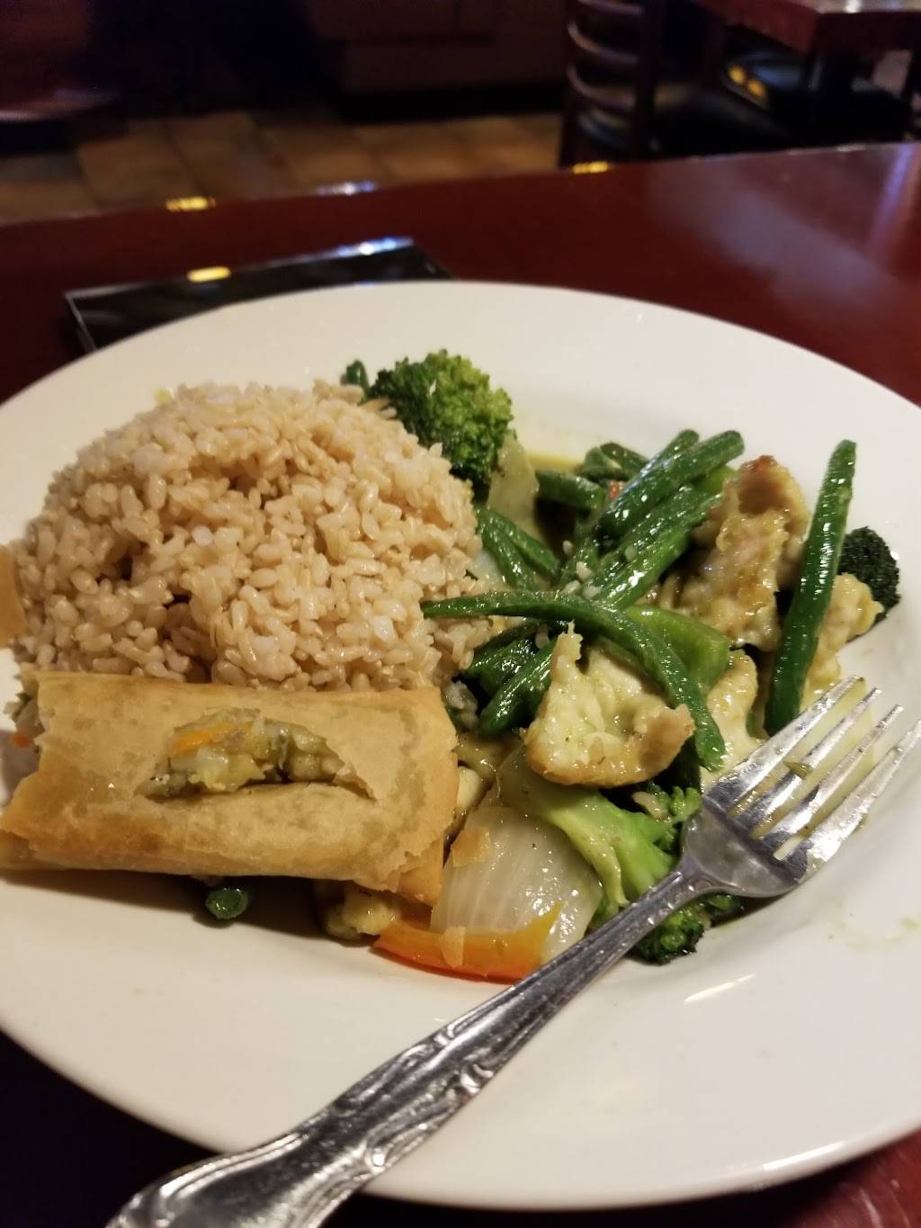 Iron Wok | restaurant | 3515 Braselton Hwy # E-100, Dacula, GA 30019, USA | 7708316988 OR +1 770-831-6988