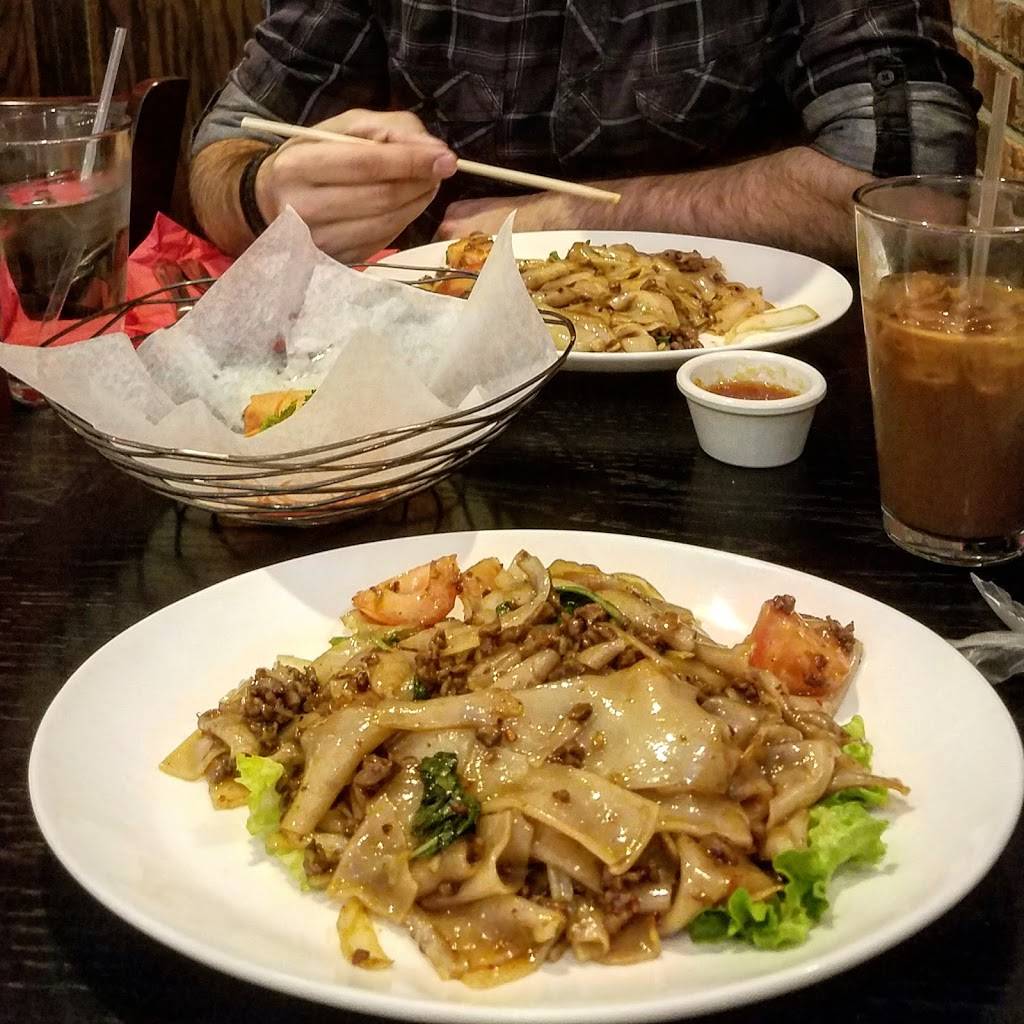 Sortrel Thai Restaurant & Bar | restaurant | 46 Pidgeon Hill Dr, Sterling, VA 20165, USA | 7034339720 OR +1 703-433-9720
