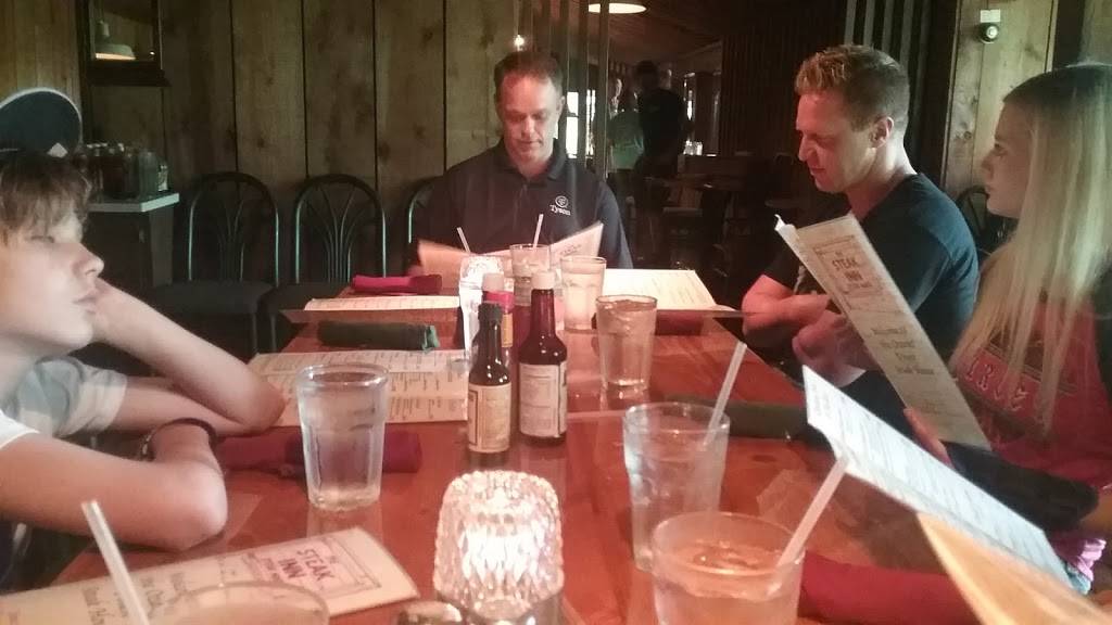Steak Inn | restaurant | 22290 Waters Edge Dr, Shell Knob, MO 65747, USA | 4178586814 OR +1 417-858-6814