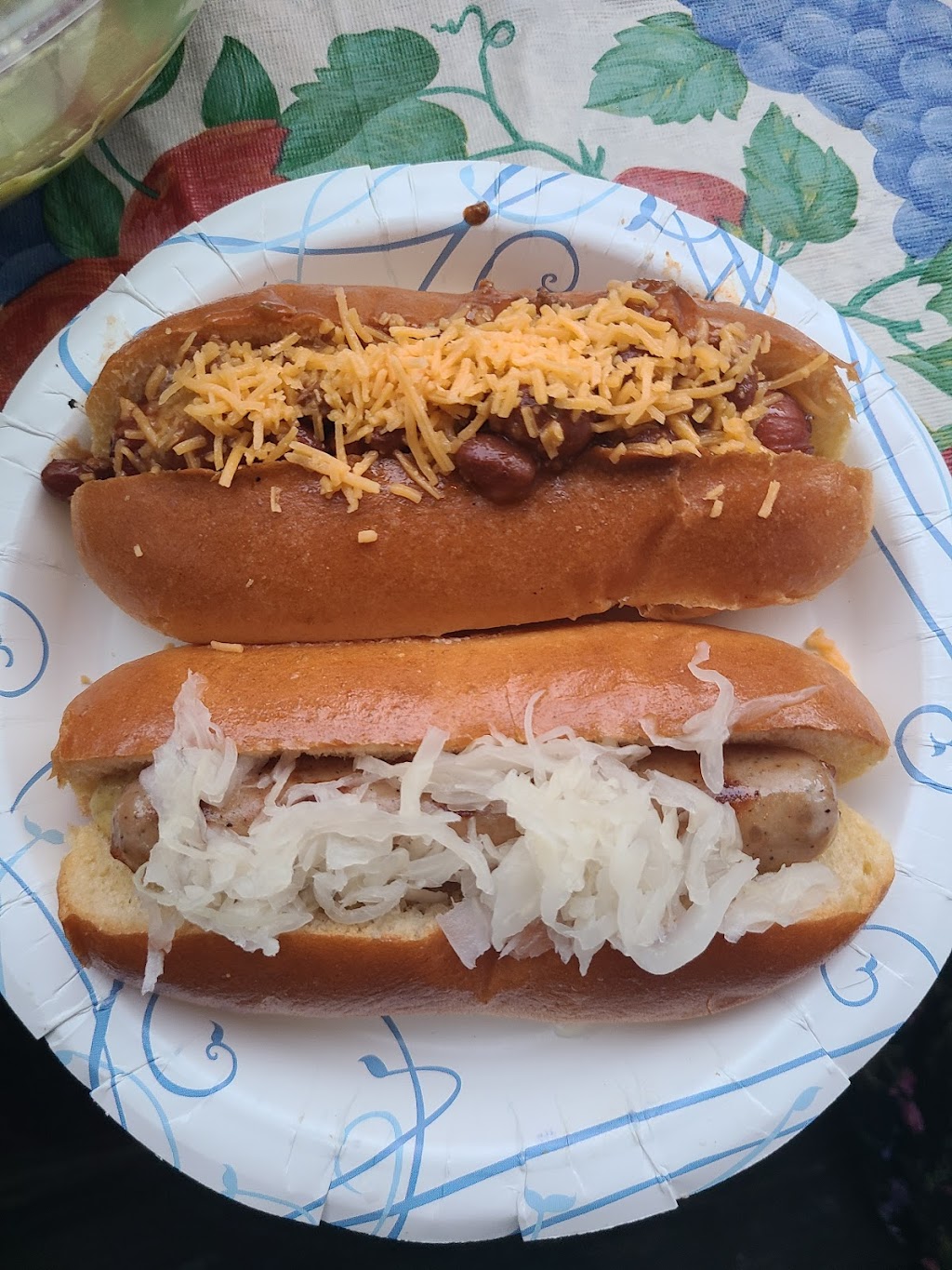 Hot Dog Cinema | meal takeaway | 119 Jewel St, Brooklyn, NY 11222, USA | 5102139842 OR +1 510-213-9842