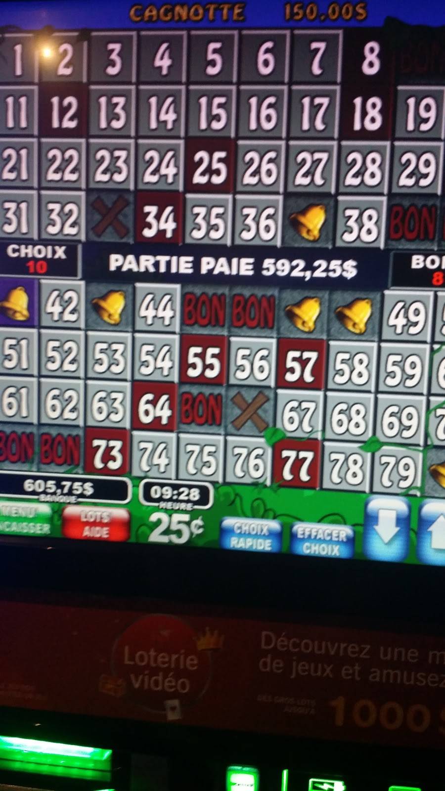 Bar Le Surf | night club | 1352 Ch de Chambly, Longueuil, QC J4J 3X3, Canada | 4506748384 OR +1 450-674-8384