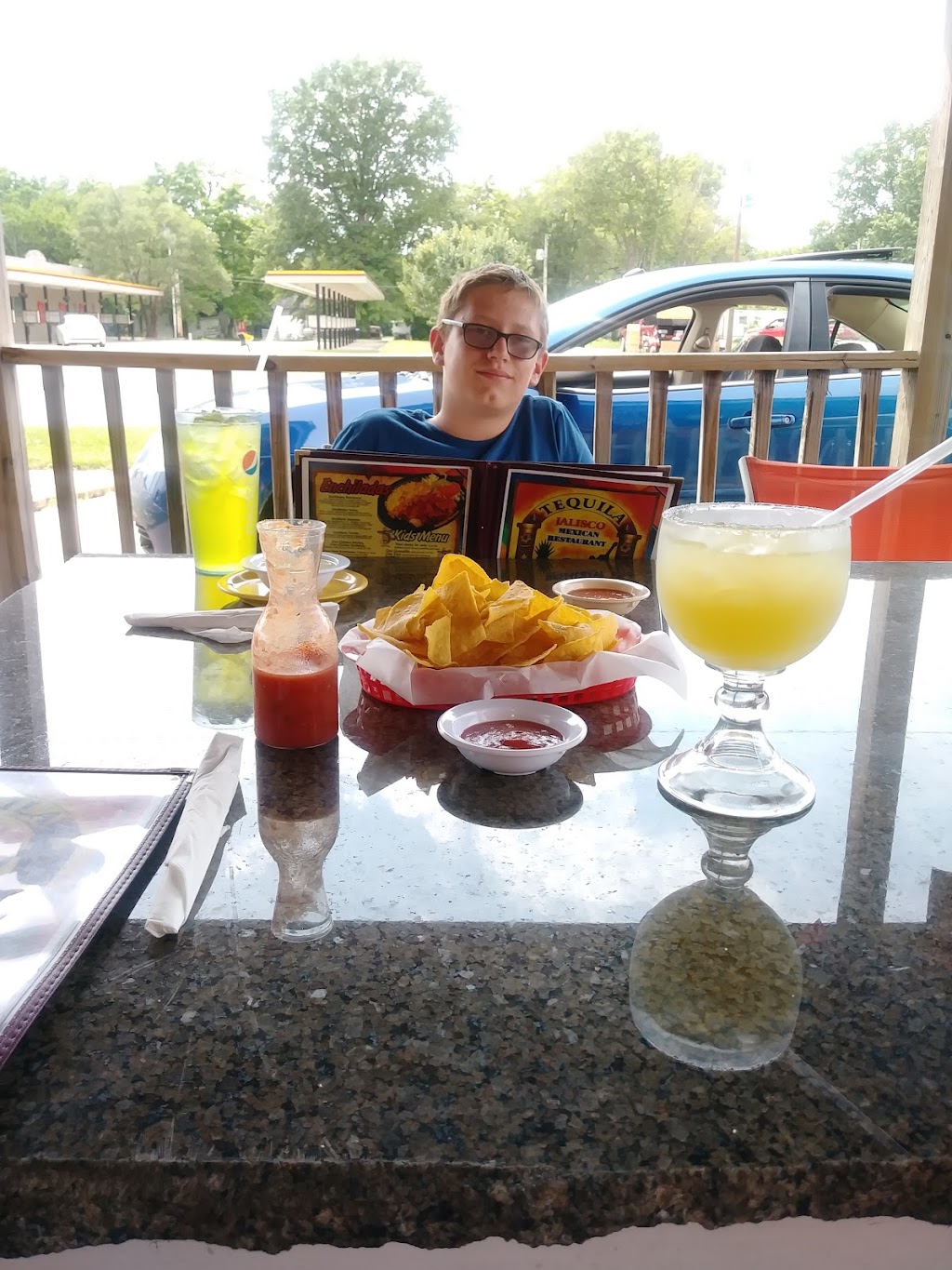 Tequila Jalisco Mexican Restaurant | restaurant | 517 S Main St, Brookfield, MO 64628, USA | 6602582226 OR +1 660-258-2226