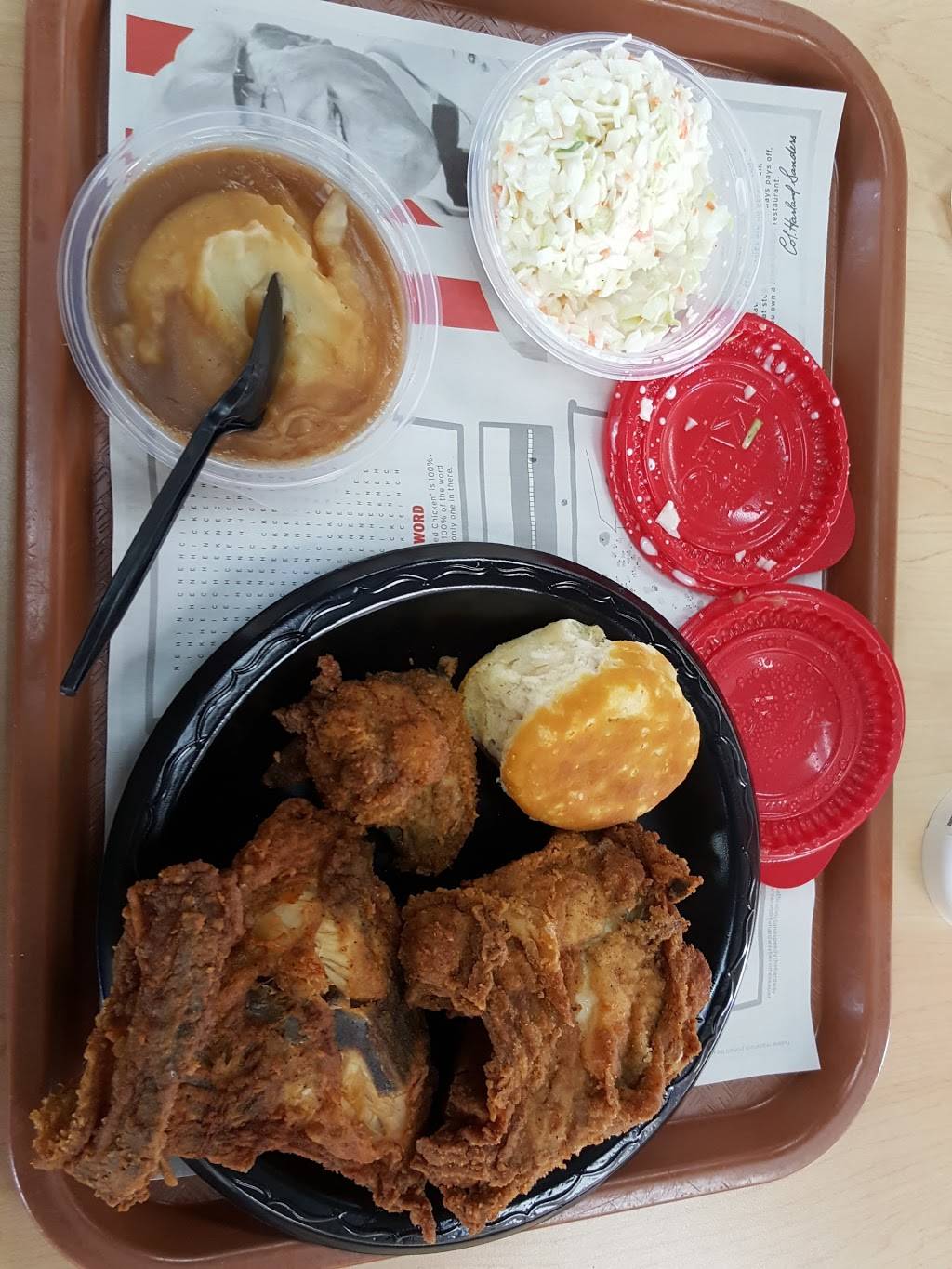 KFC | meal takeaway | Gruber Rd & Reilly St, Fort Bragg, NC 28307, USA | 9109601200 OR +1 910-960-1200