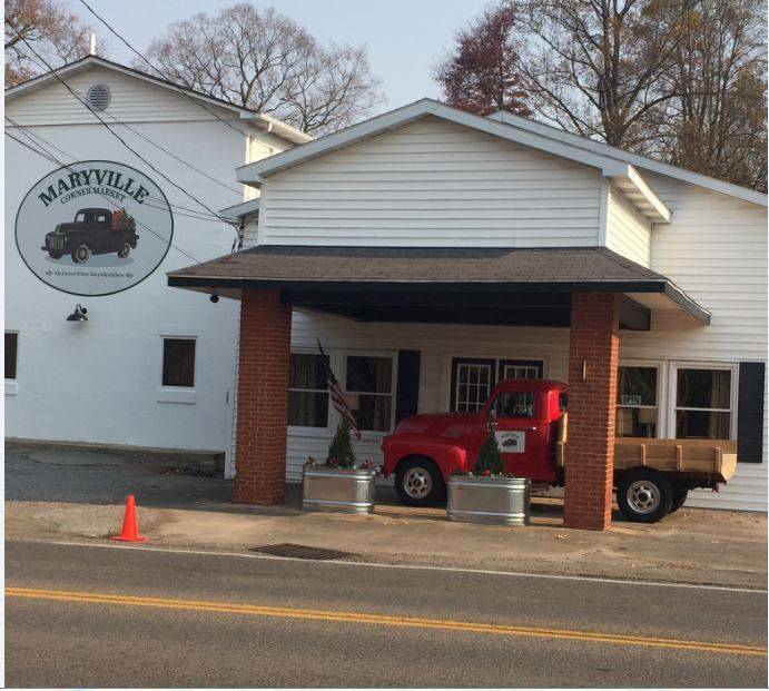 Maryville Corner Market | bakery | 800 Montvale Rd, Maryville, TN 37803, USA | 8659808509 OR +1 865-980-8509