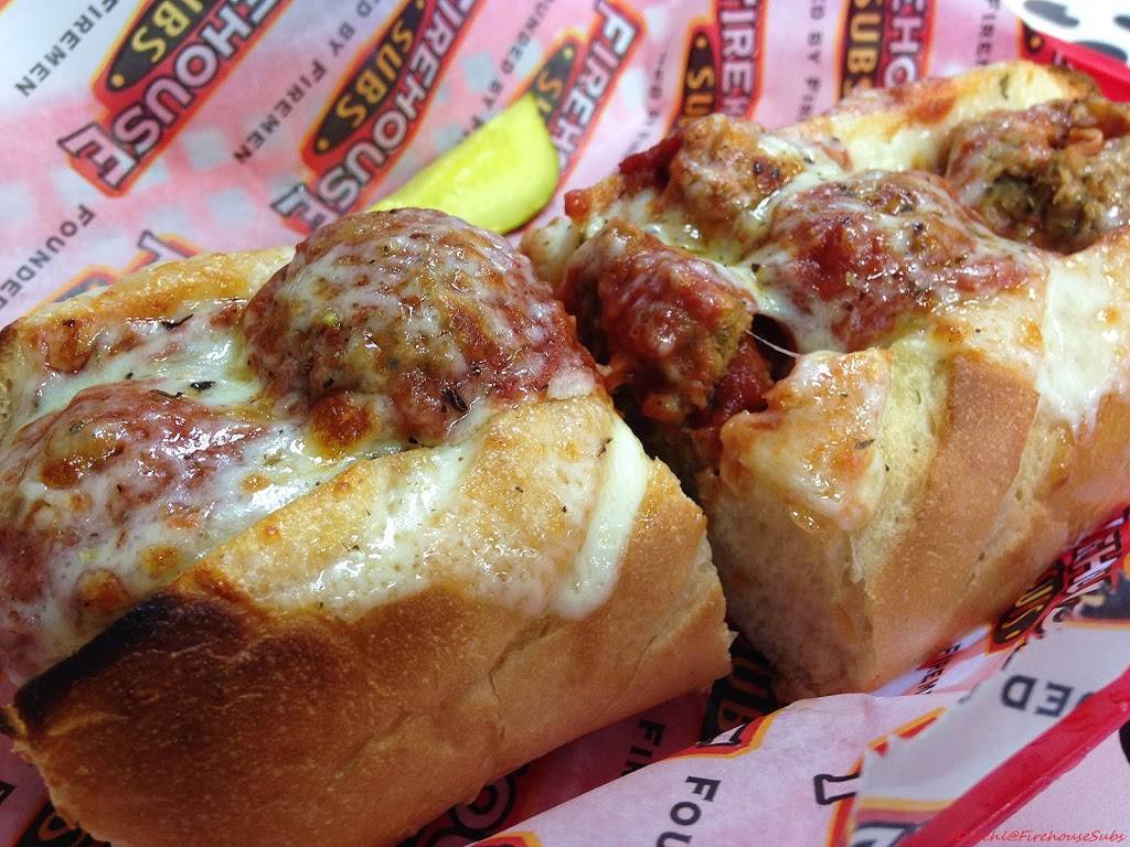 Firehouse Subs | meal delivery | 5963 E 82nd St, Indianapolis, IN 46250, USA | 3172882399 OR +1 317-288-2399