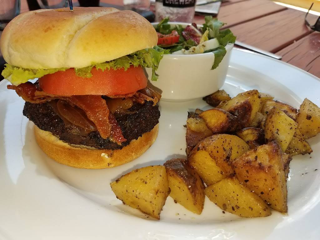 Blue Ridge Brewery | restaurant | 187 Depot St, Blue Ridge, GA 30513, USA | 7066326611 OR +1 706-632-6611