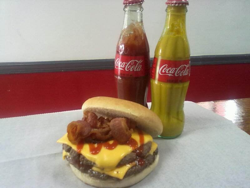 Cafe Taylor | restaurant | 126 S Main St, Lancaster, SC 29720, USA | 8032862822 OR +1 803-286-2822