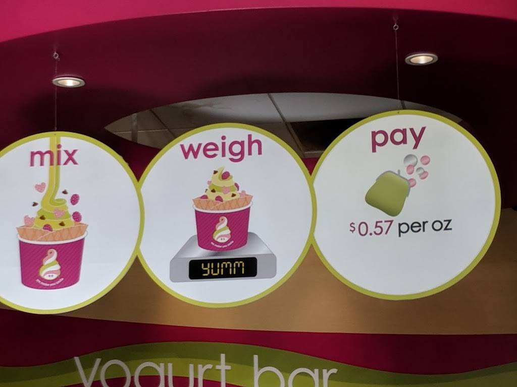 Menchies Frozen Yogurt | bakery | 5194 Commons Dr Ste 103, Rocklin, CA 95677, USA | 9166526577 OR +1 916-652-6577