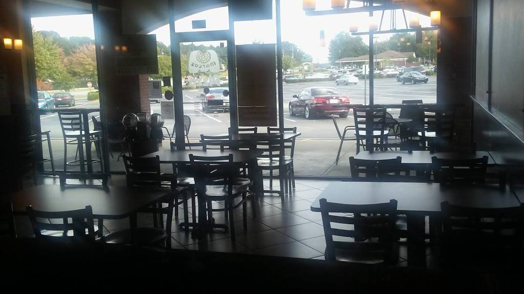 Marcos Pizza | meal delivery | 375 Rockbridge Rd NW, Lilburn, GA 30047, USA | 6787123333 OR +1 678-712-3333