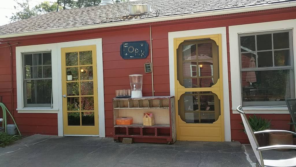 Fork Roadhouse | restaurant | 9890 Bodega Hwy, Sebastopol, CA 95472, USA | 7076347575 OR +1 707-634-7575