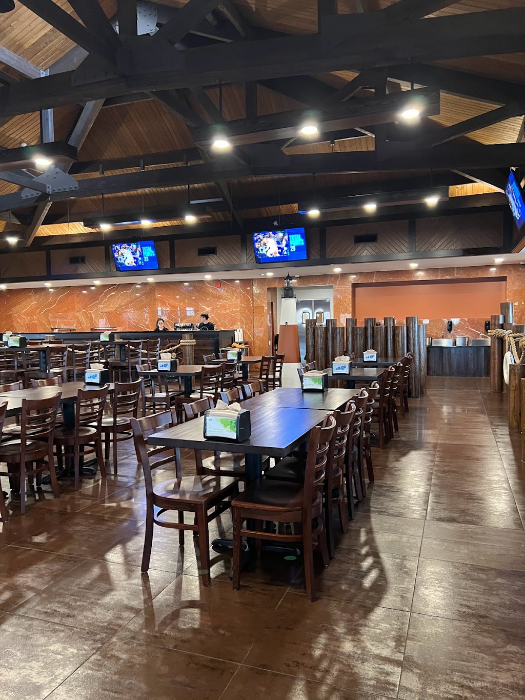 The Crawling Crab | restaurant | 3215 S Wadsworth Blvd, Lakewood, CO 80227, USA | 7207728880 OR +1 720-772-8880