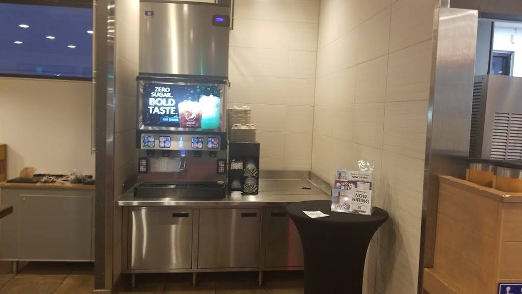 Taco Bell | meal takeaway | 9200 Winton Rd, Cincinnati, OH 45231, USA | 5135211097 OR +1 513-521-1097